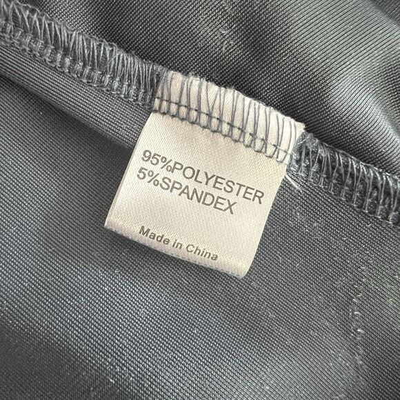 Guberry Women’s  Dress  Bodycon Velour Medium Prom Homecoming Wedding - Picture 4 of 5